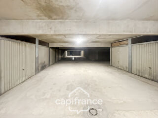  Parking / Garage à vendre 1 pièce 13 m²