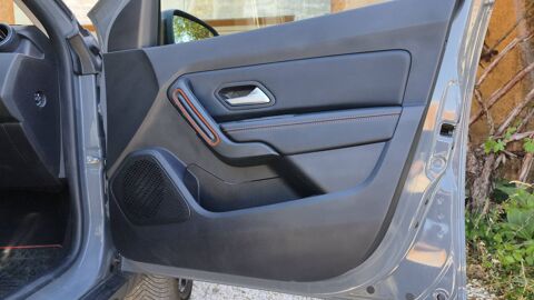 Duster 1.5 Blue dCi 115 4X2 Extreme 2022 occasion 34800 Clermont L Herault