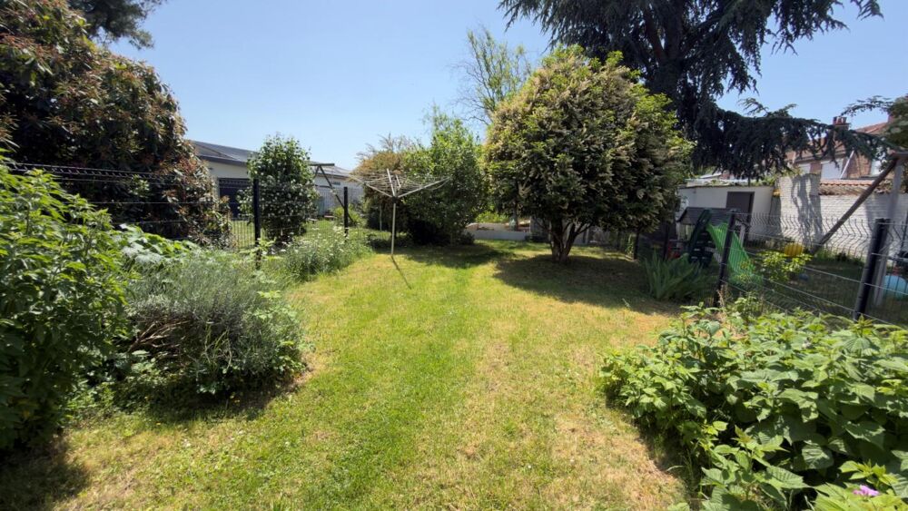 Vente Maison MAISON DE CHARME 4 CHAMBRES JARDIN GARAGE 2 VOITURES Lomme