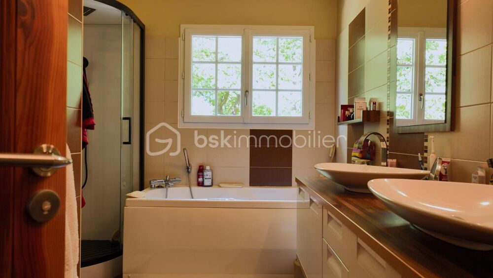 � vendre  Propri�t�/ch�teau Dax (40100)