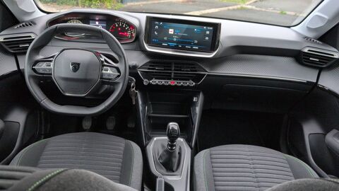 208 1.2 PureTech 100 Style Edition - Premi&egrave;re main Entretien con 2024 occasion 62350 Calonne Sur La Lys