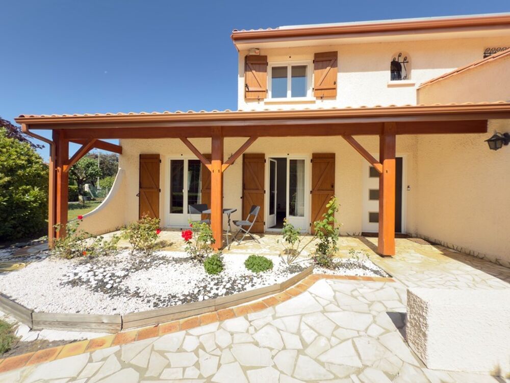 Cestas Quartier Pierrettes  Maison familiale 142 m², 5 chambres, à deux pas des écoles et commerces