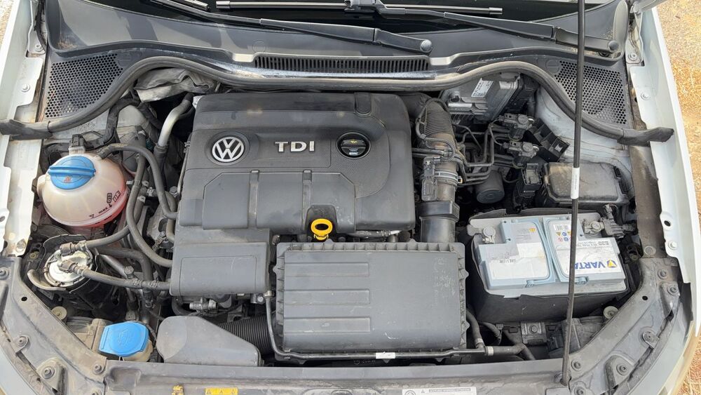 Polo soci&eacute;t&eacute; V 1.4 TDI 75 Lounge 2016 occasion 06200 Nice