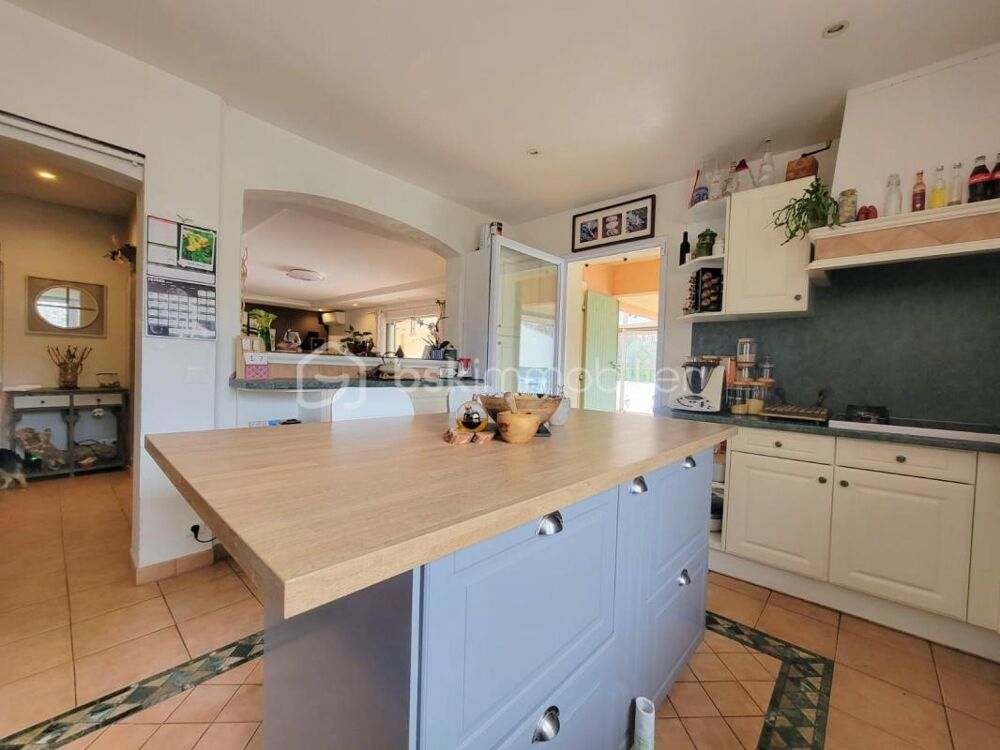 � vendre  Villa Trans-en-Provence (83720)