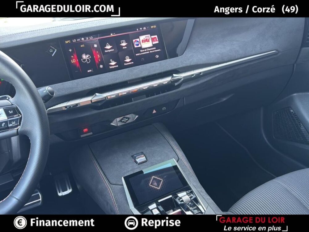 DS4 II BLUEHDI 130 PERFORMANCE LINE AUTO 2024 occasion 49140 Corz&eacute;