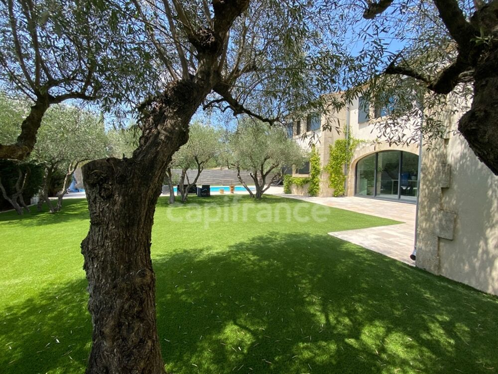 Vente Maison À SAINT MAXIMIN (30) Splendide propriété de 280 m², à 5 min d'Uzès proche de toutes commodités, sur un terrain clos et arboré d' Saint maximin