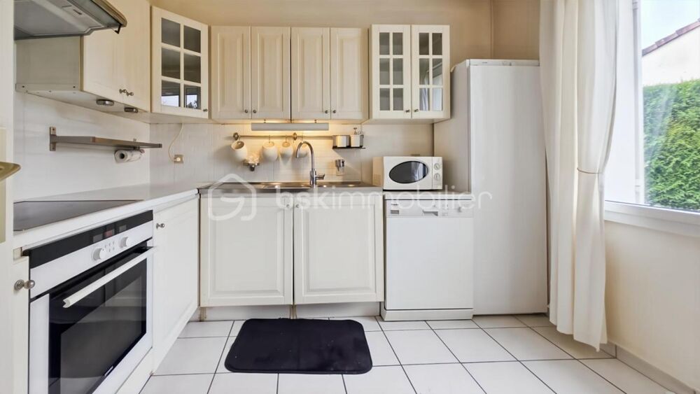 Vente Maison Maison individuelle  PLAIN-PIED 130 m2 - 4 chambres - terrain 561 m2 Saint germain les corbeil