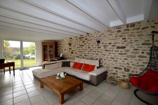  Propriété/château à vendre 9 pièces 255 m²