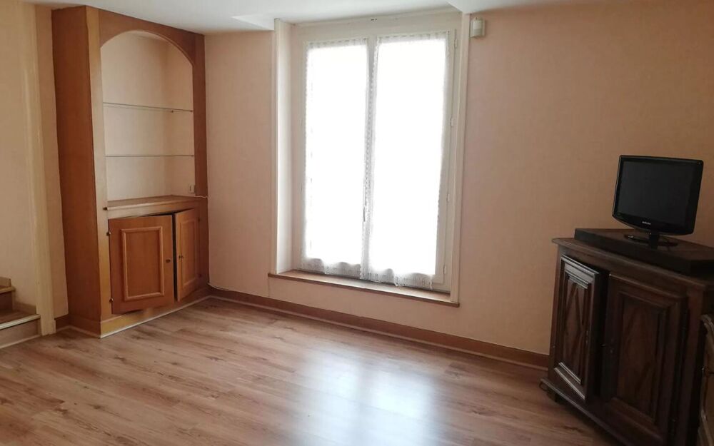 Maison 143 m² + Boutique - Centre de Mazangé - Fort potentiel