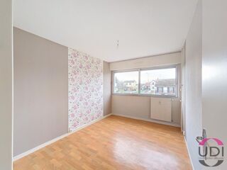  Appartement � vendre 4 pi�ces 80 m�