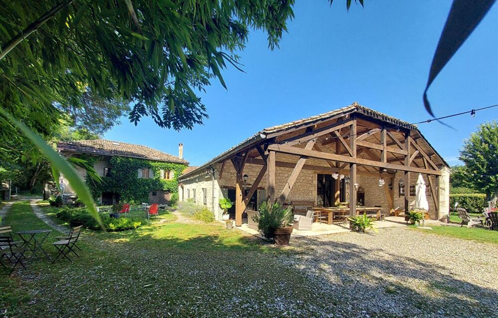 à vendre  Maison Montcuq (46800)