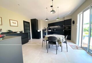  Maison � vendre 7 pi�ces 273 m�