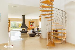  Maison � vendre 5 pi�ces 206 m�