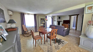  Maison  vendre 6 pices 121 m