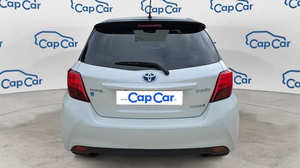 Yaris 1.5 VVTi 100 Hybrid E-CVT Collection - Automatique 2017 occasion 82000 Montauban