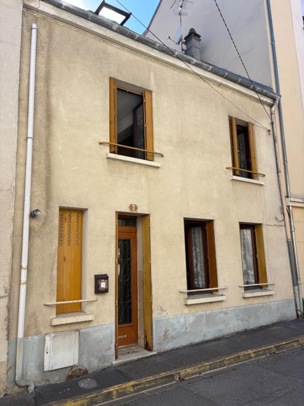 Maison à vendre 4 pièces CENTRE VILLE DE LA FERTE SOUS JOUARRE (77)