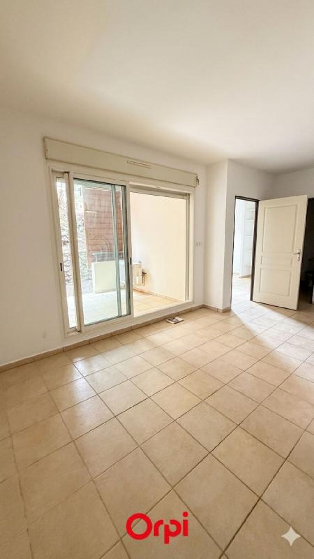 Vente Appartement ORPI SAINTE CLOTILDE - T2 REZ-DE-JARDIN Sainte clotilde