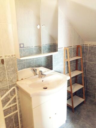  Appartement à louer 1 pièce 33 m²