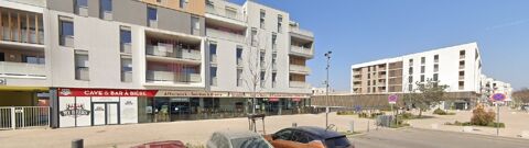 Dpt Rhône (69), à louer SATHONAY CAMP Local commercial de 290m2 environ emplacement N°1 sur la place principale de sathonay camp 5277 69580 Sathonay camp