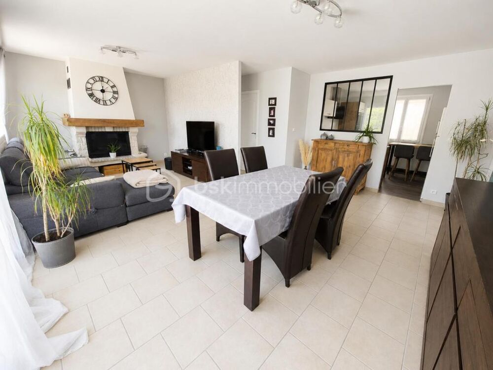 Vente Maison Maison familiale de plain - pied Livry louvercy