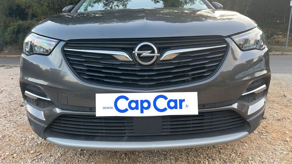 Grandland x 1.2 Turbo 130 EAT6 Innovation 2018 occasion 13140 Miramas