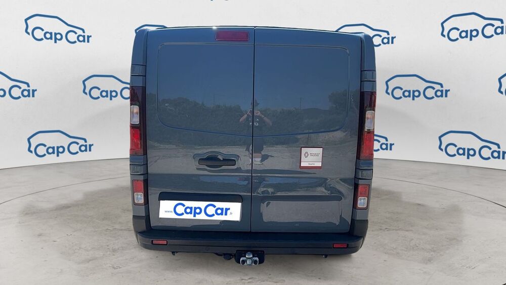 Trafic VU III 2.0 dCi 150 EDC7 L1h1 Red Edition Confort - Automatiq 2024 occasion 83000 Toulon