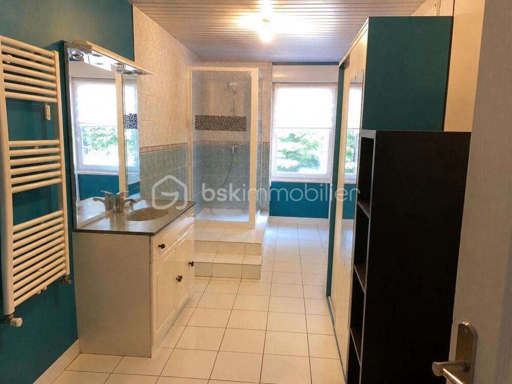 Vente Maison Maison semi individuelle 3 chambres garage grand jardin Loos