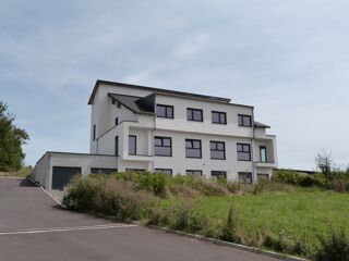  Duplex/triplex à vendre 5 pièces 105 m²