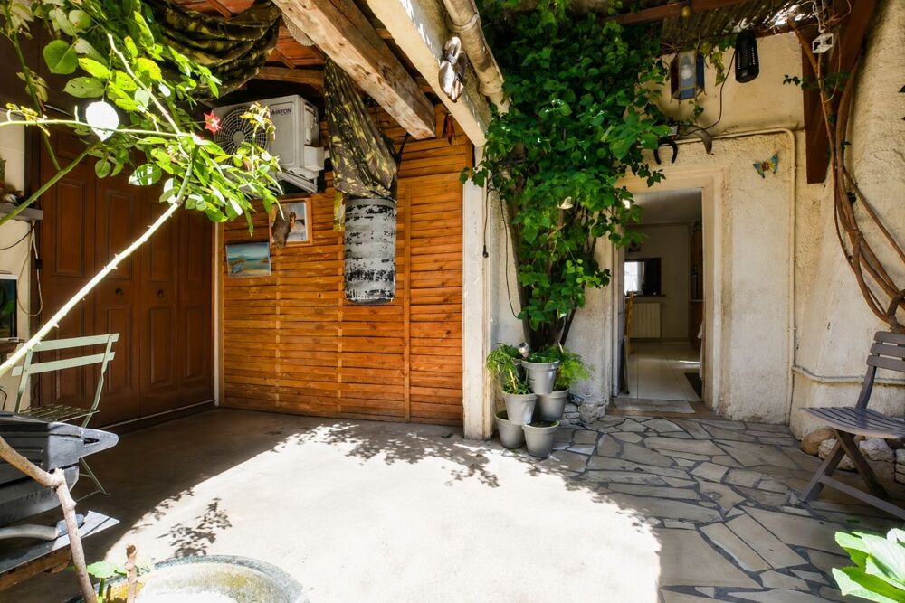 Vente Maison Maison de village 4 pièces – 102 m² – Lumineuse – Cour – Fort potentiel d'aménagement Nissan lez enserune