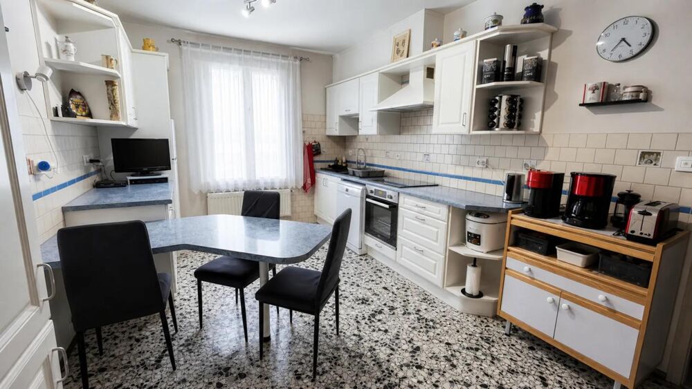 Maison de 5 pièces de 145 m² à Saint-Laurent-de-Cerdans