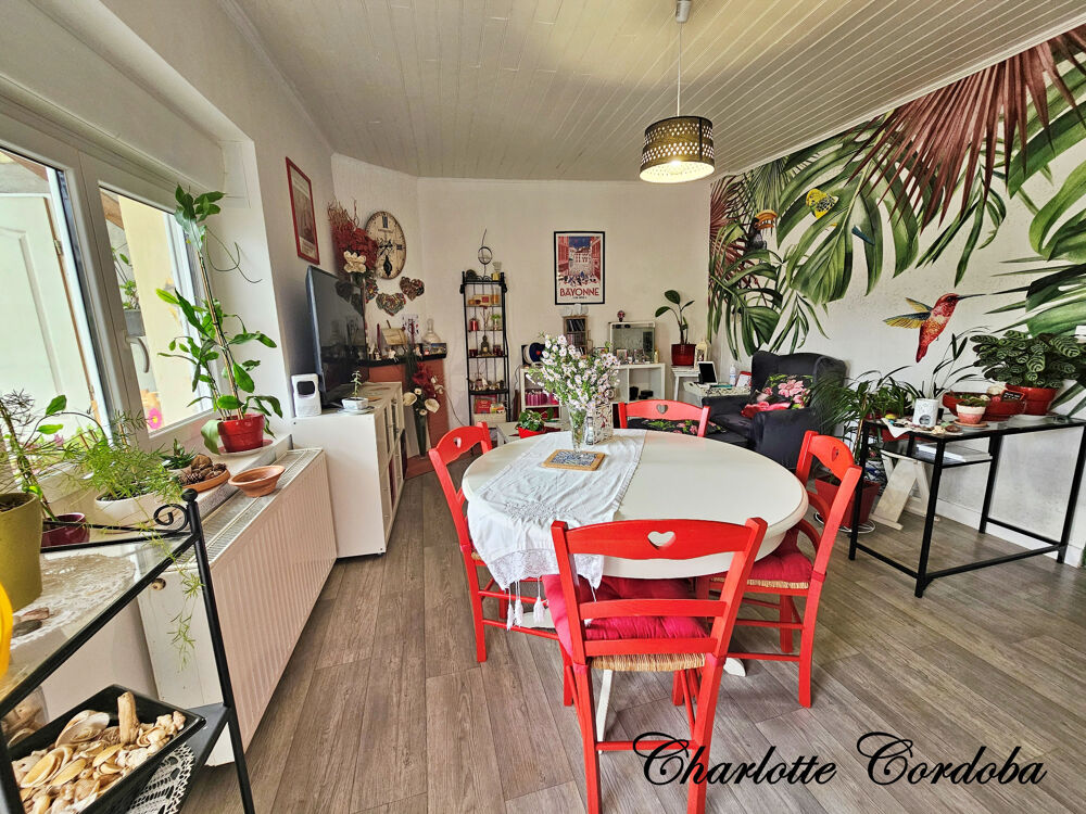 Vente Maison Maison de ville de 80 m², 3 pièces avec jardin et terrasse Aiguillon