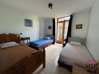  Maison à vendre 8 pièces 235 m²