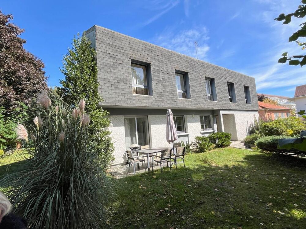 Vente Villa Magnifique Villa d'architecte avec jardin et garage, au centre-ville Saint dizier