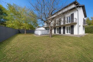  Maison à vendre 11 pièces 250 m²