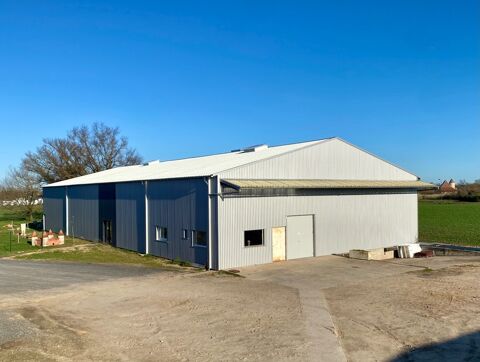 À vendre  Local commercial de 810 m² Paray Le Monial 349000 71600 Vitry en charollais