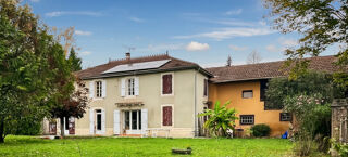  Maison  vendre 8 pices 260 m