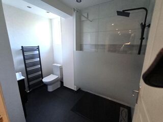  Appartement � vendre 7 pi�ces 149 m�