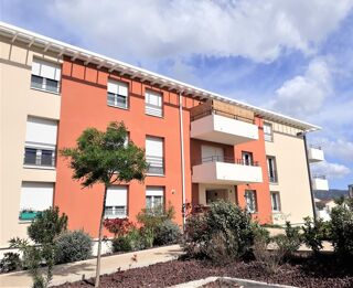  Appartement à louer 2 pièces 37 m²