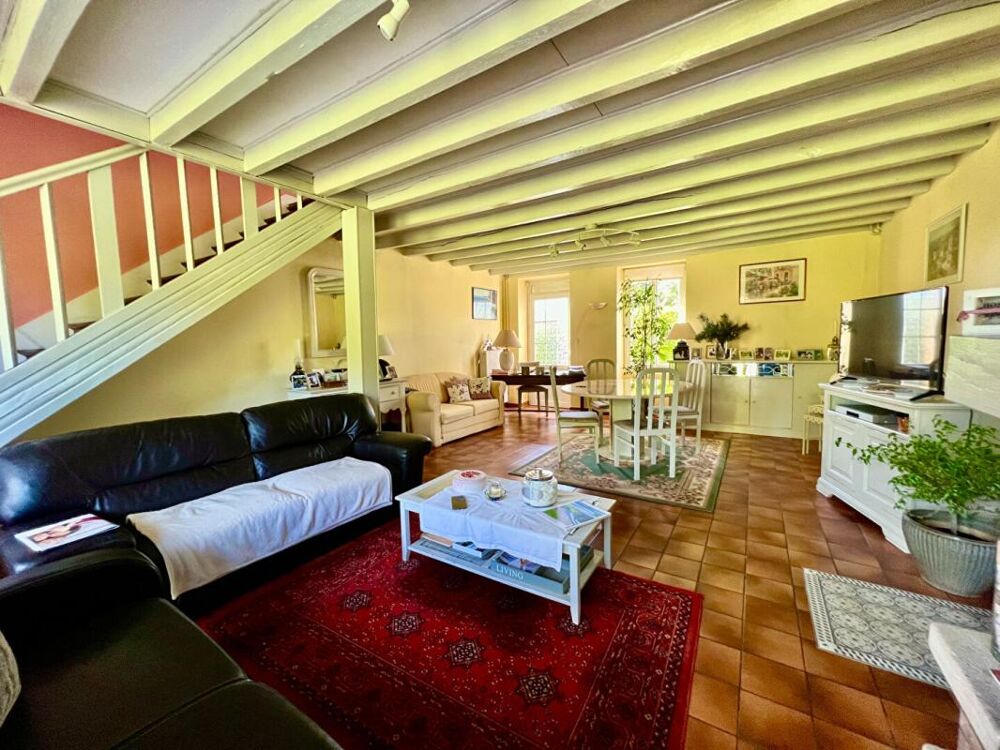Maison Garchizy 7 pièce(s) 205 m2 sur 2500m2 de terrain - 5 chambres