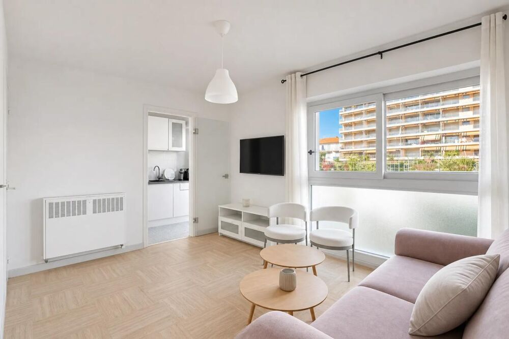 Vente Appartement Studio avec balcon à Cannes, 300m de la Croisette Cannes
