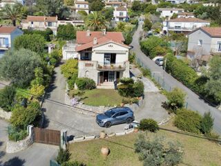  Maison � vendre 8 pi�ces 200 m�