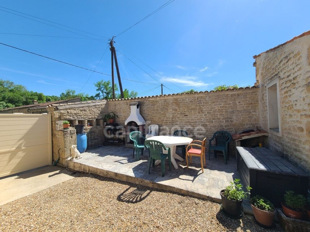 Maison de village à Aulnay 5 pièces