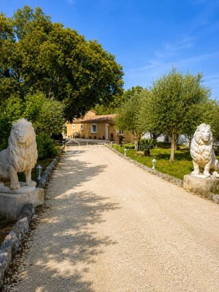  Propriété/château à vendre 6 pièces 165 m²