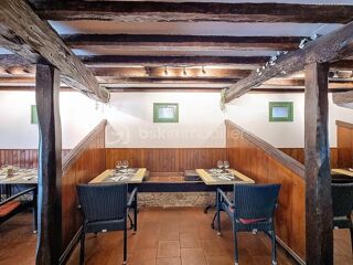  Immeuble à vendre 10 pièces 408 m²