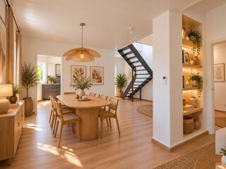 Vente Appartement Hyères Les Salins,  Appartement 137 m², dernier étage, Toit terrasse, 2 pkgs Hyeres