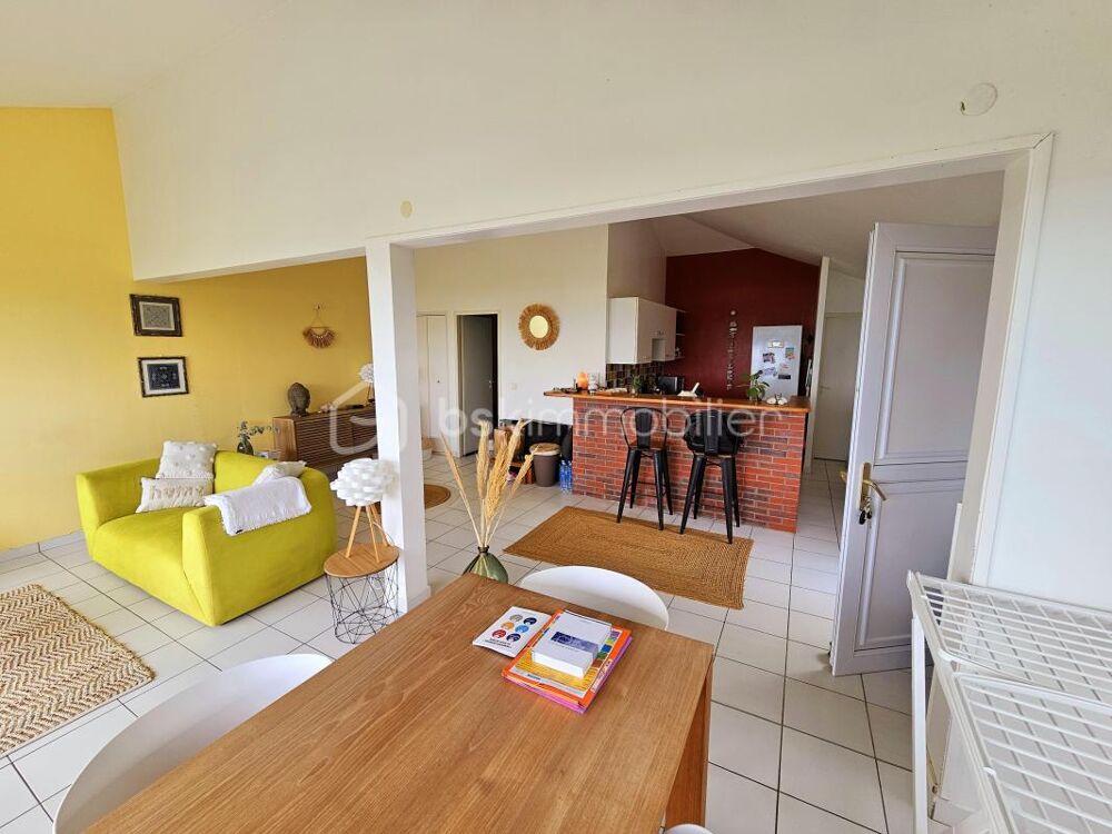 � vendre  Propri�t�/ch�teau Sainte-Anne (97180)