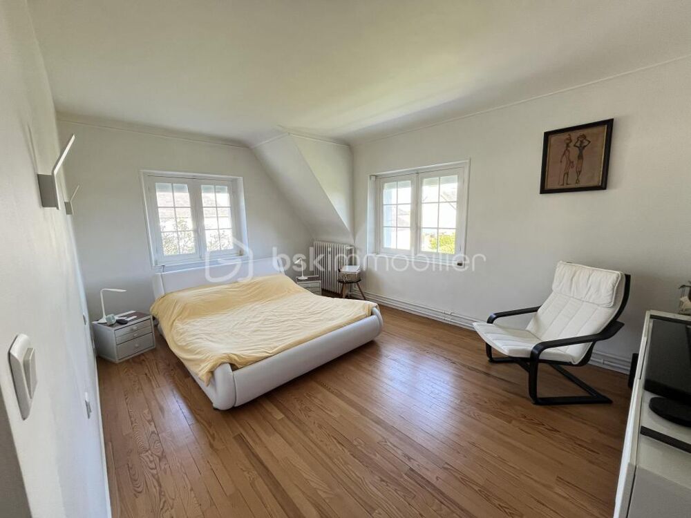 Vente Maison Maison familiale rénovée – 186 m² – 4 chambres – grand terrain – proche mer Plouzevede