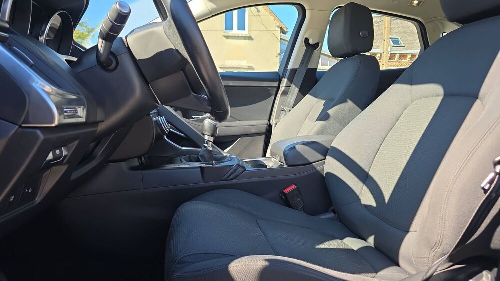 E-PACE 2.0 D - 150 ch 2WD Business 5 places 2018 occasion 02200 Soissons