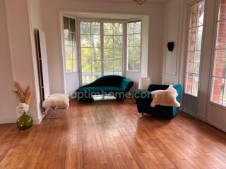  Villa à vendre 8 pièces 220 m²