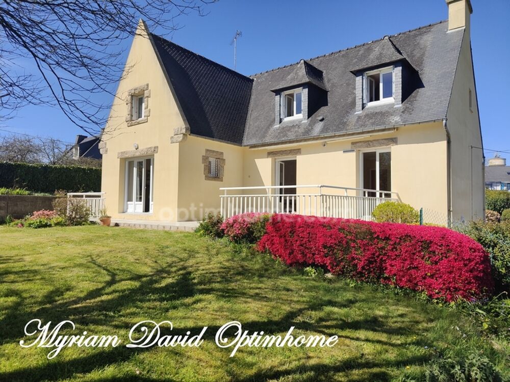 Vente Maison 5 chambres – Proche centre de Rostrenen – Terrain 1 641 m² – Sous-sol complet Rostrenen